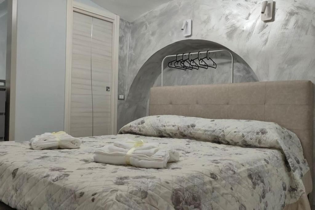 Il Duomo A Due Passi Apartment Naples Exterior photo