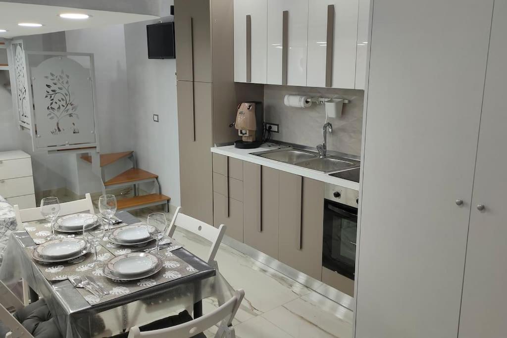 Il Duomo A Due Passi Apartment Naples Exterior photo